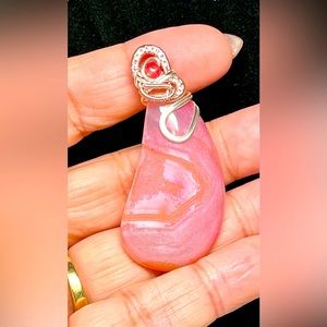 ⭐️💜wire wrapped pink agate -silver/copper pendant -artisan